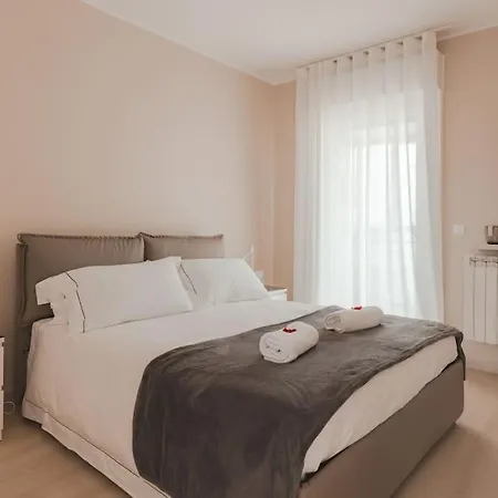 Fenice L Bb Appartement Triëst