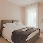 Fenice L Bb Apartment Trieste